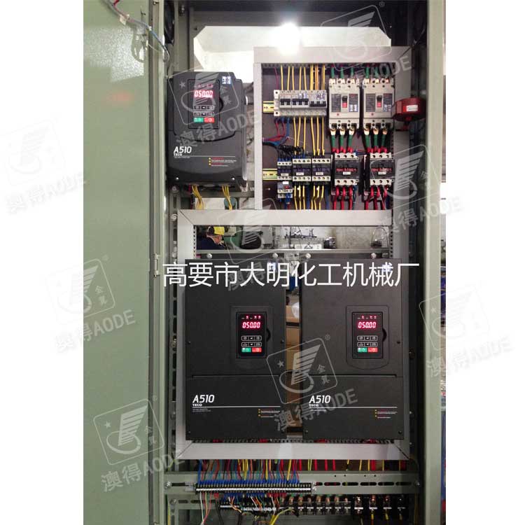 普通电柜
